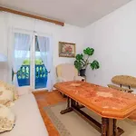 In 14267 Appartement Jadranovo
