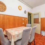Appartement In 14267