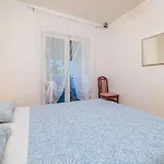 In 14267 * 자드라보노