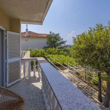 Apartament In 14267 Jadranovo